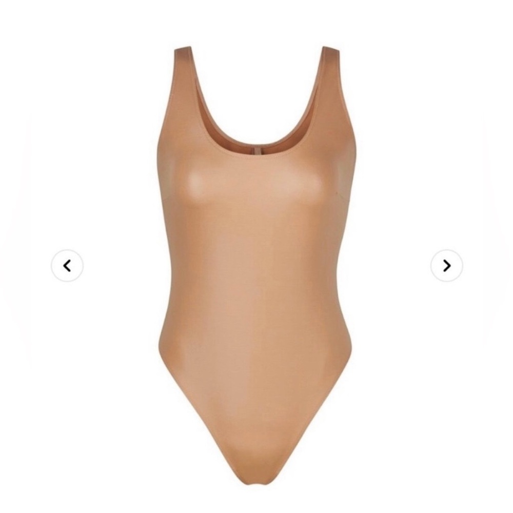 NWT Skims Wet Faux Leather bodysuit - Sienna M